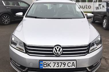 Універсал Volkswagen Passat 2012 в Рівному