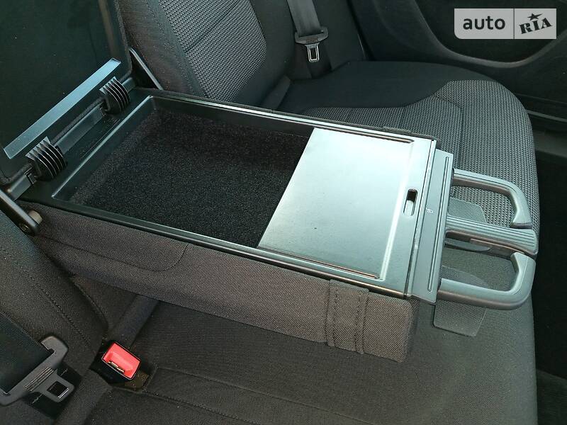 Універсал Volkswagen Passat 2012 в Бродах