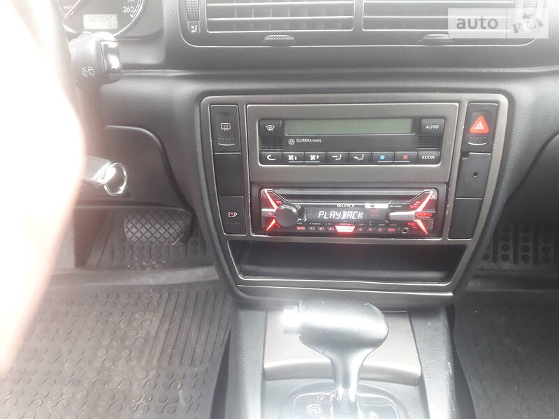 Універсал Volkswagen Passat 2001 в Черкасах