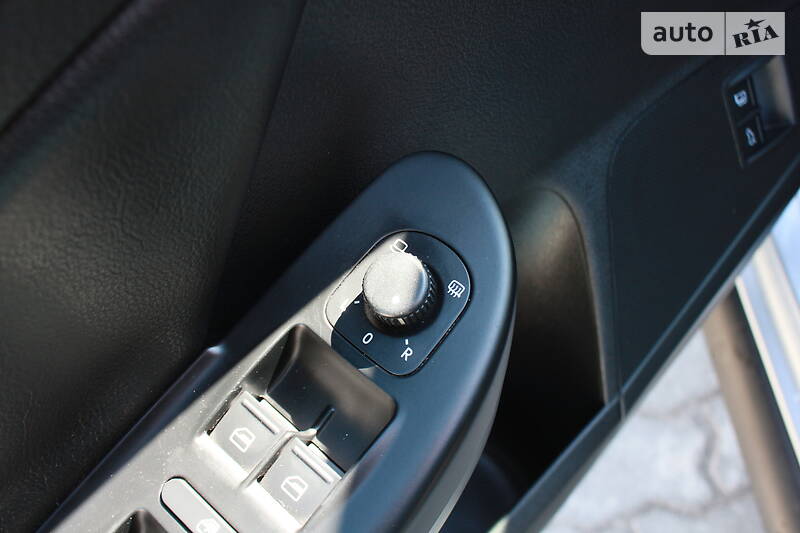 Універсал Volkswagen Passat 2009 в Львові