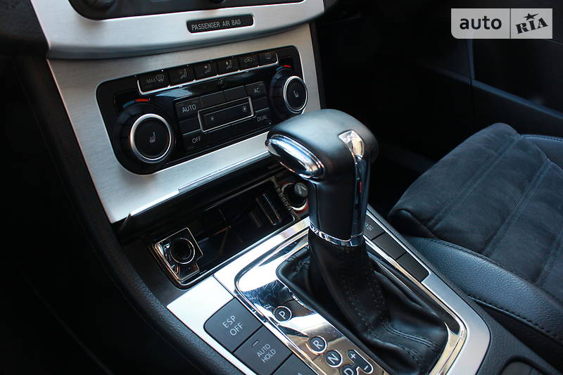 Універсал Volkswagen Passat 2009 в Львові