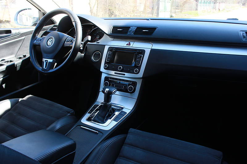 Універсал Volkswagen Passat 2009 в Львові