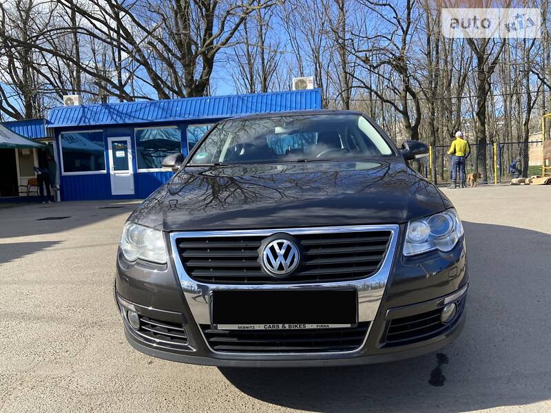 Седан Volkswagen Passat 2009 в Полтаві