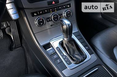 Універсал Volkswagen Passat 2012 в 