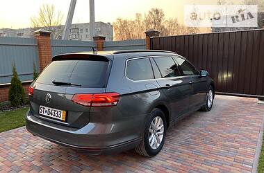 Універсал Volkswagen Passat 2016 в 