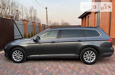 Універсал Volkswagen Passat 2016 в 