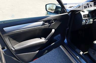 Седан Volkswagen Passat 2013 в 