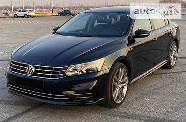Седан Volkswagen Passat 2018 в 