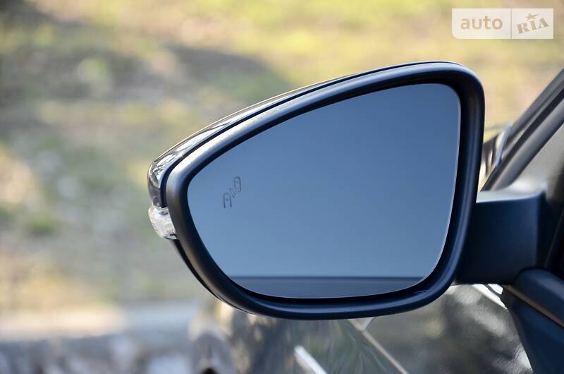 Седан Volkswagen Passat 2018 в Києві