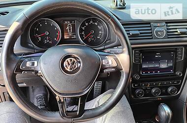 Седан Volkswagen Passat 2017 в Вінниці