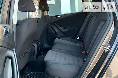 Універсал Volkswagen Passat 2008 в 