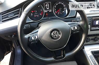 Універсал Volkswagen Passat 2015 в 