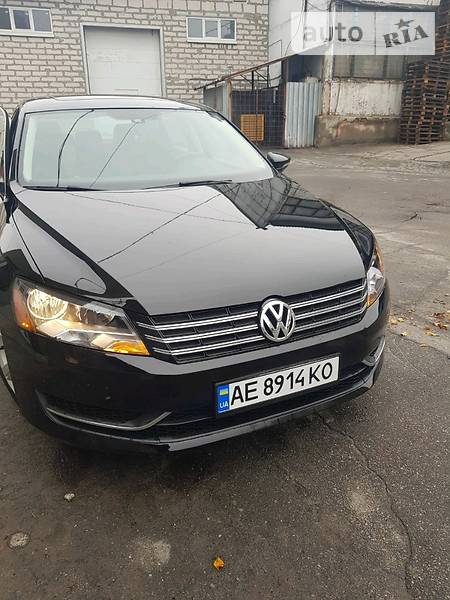 Седан Volkswagen Passat 2012 в Дніпрі фото 9 Седан Volkswagen Passat 2012 в Дніпрі