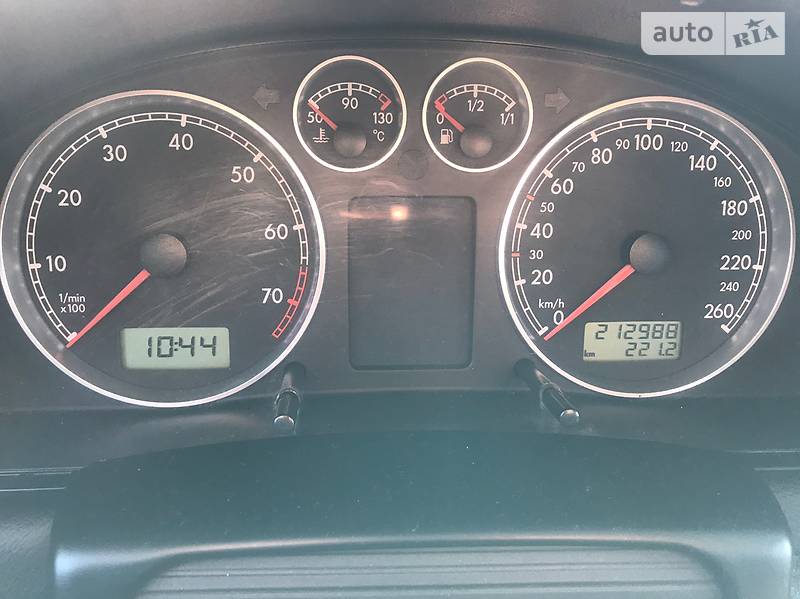 Універсал Volkswagen Passat 2001 в Луцьку