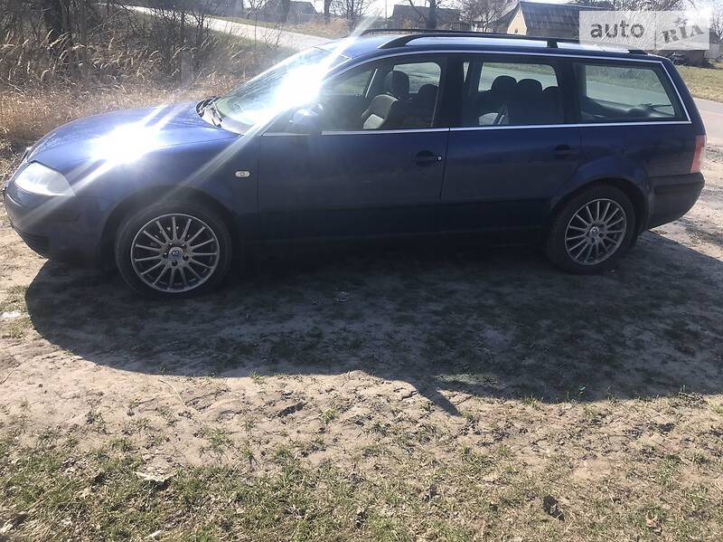 Універсал Volkswagen Passat 2001 в Луцьку