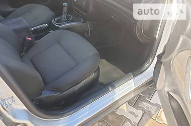 Універсал Volkswagen Passat 2000 в 