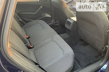 Седан Volkswagen Passat 2013 в 