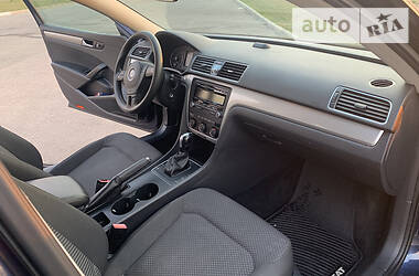 Седан Volkswagen Passat 2013 в 