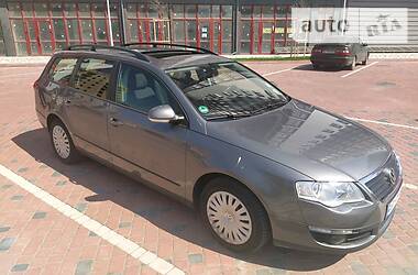 Универсал Volkswagen Passat 2007 в 
