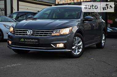 Седан Volkswagen Passat 2016 в 