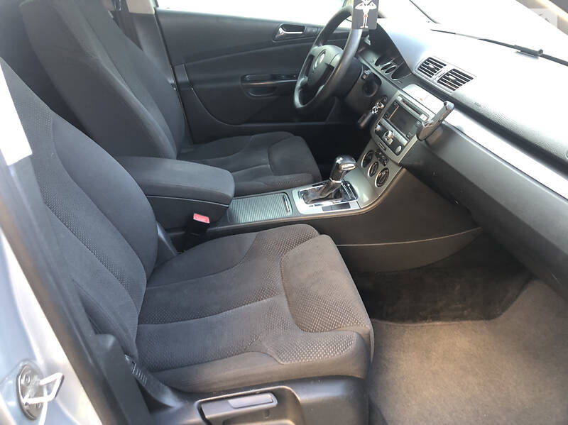Універсал Volkswagen Passat 2007 в Одесі