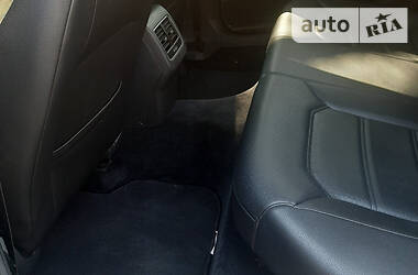 Седан Volkswagen Passat 2013 в 
