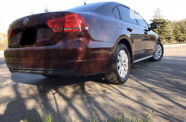 Седан Volkswagen Passat 2013 в 