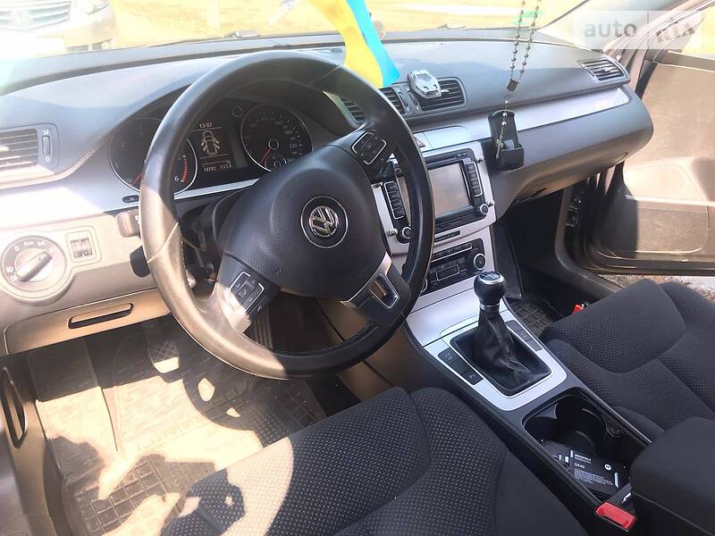 Універсал Volkswagen Passat 2010 в Сколе