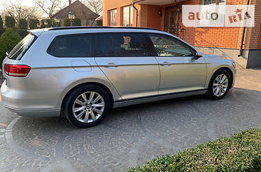 Універсал Volkswagen Passat 2015 в 