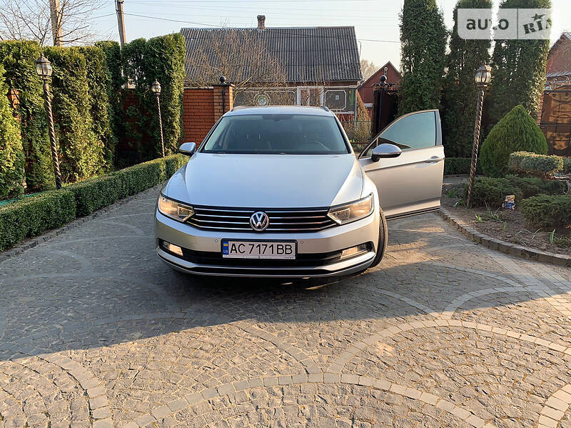 Універсал Volkswagen Passat 2015 в 