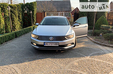 Універсал Volkswagen Passat 2015 в 