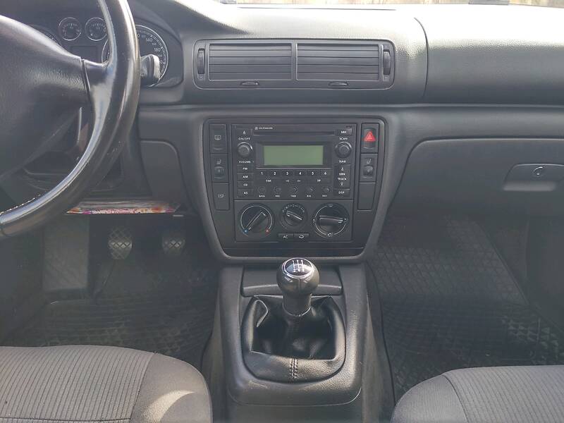 Универсал Volkswagen Passat 2004 в Староконстантинове фото 12 Универсал Volkswagen Passat 2004 в Староконстантинове