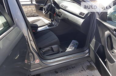 Універсал Volkswagen Passat 2006 в 