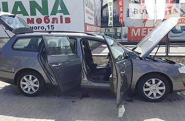Універсал Volkswagen Passat 2006 в 
