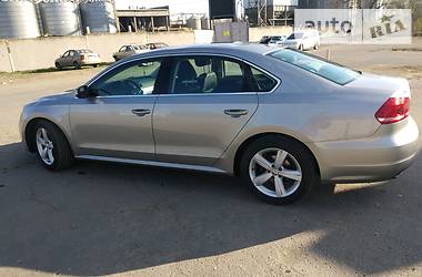 Седан Volkswagen Passat 2013 в 