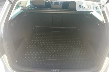 Універсал Volkswagen Passat 2014 в 