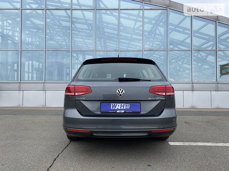 Універсал Volkswagen Passat 2016 в Києві