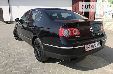 Седан Volkswagen Passat 2009 в 