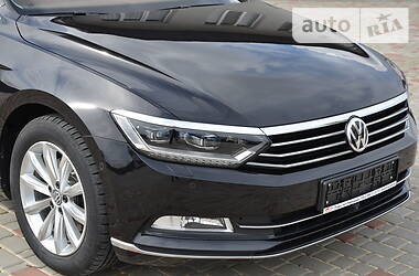 Універсал Volkswagen Passat 2015 в 