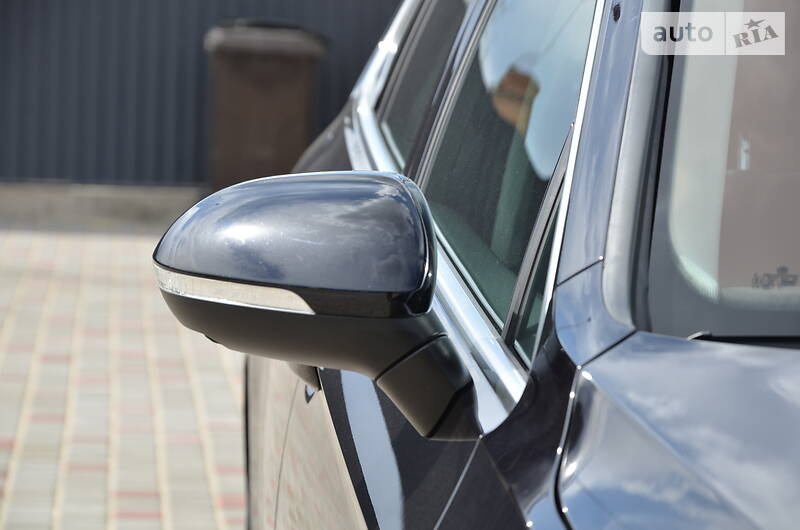 Універсал Volkswagen Passat 2015 в Луцьку