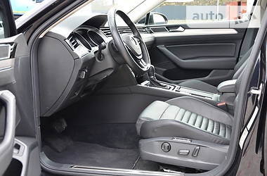 Універсал Volkswagen Passat 2015 в 