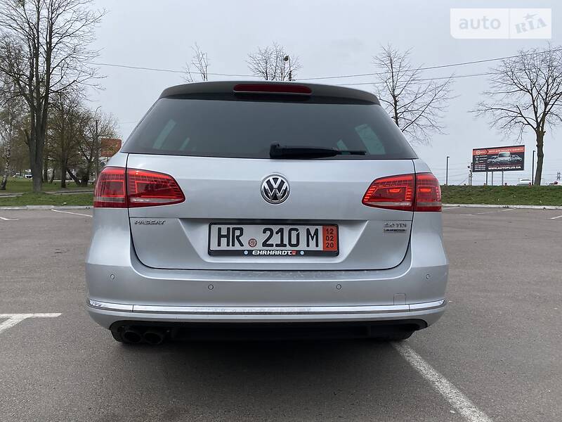 Універсал Volkswagen Passat 2012 в Рівному