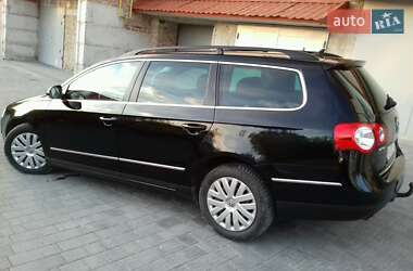 Универсал Volkswagen Passat 2009 в Тернополе