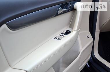 Універсал Volkswagen Passat 2011 в 
