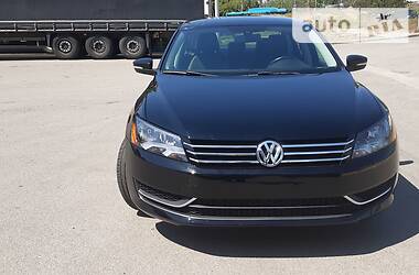 Седан Volkswagen Passat 2015 в 