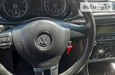 Седан Volkswagen Passat 2015 в 