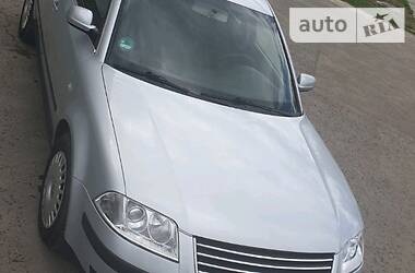 Універсал Volkswagen Passat 2000 в 