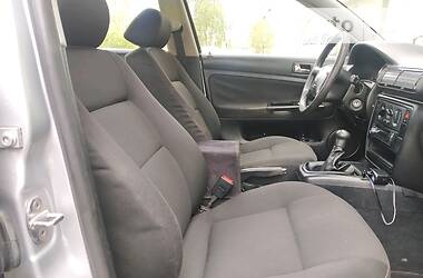 Універсал Volkswagen Passat 2000 в 