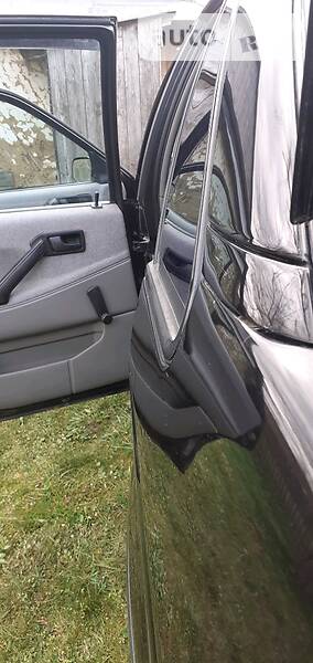 Седан Volkswagen Passat 1992 в Івано-Франківську