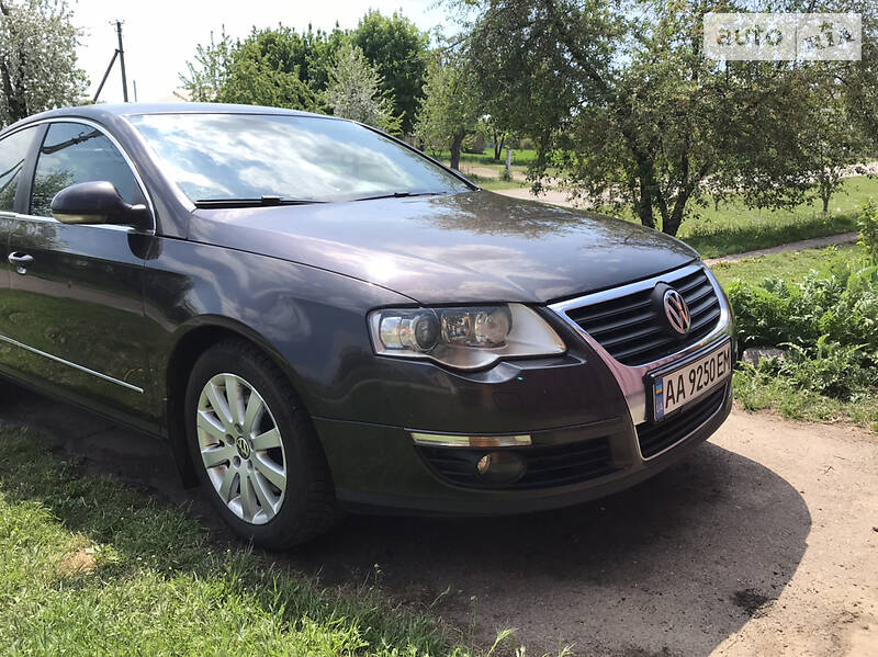 Седан Volkswagen Passat 2008 в Києві